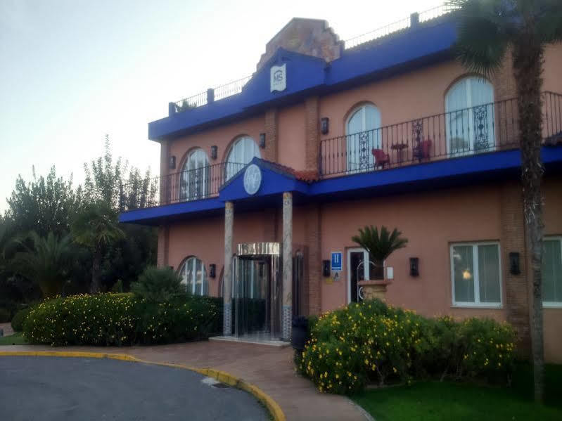 MS Fuente Las Piedras Cabra Exterior foto