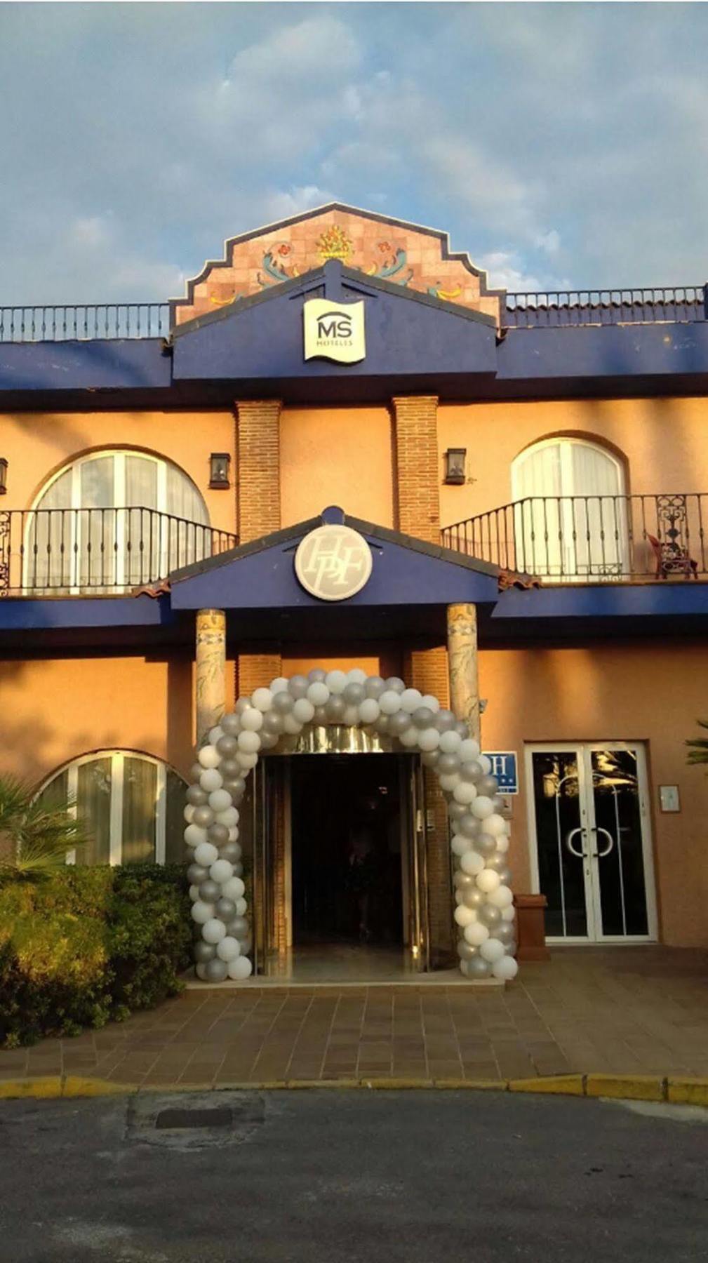 MS Fuente Las Piedras Cabra Exterior foto